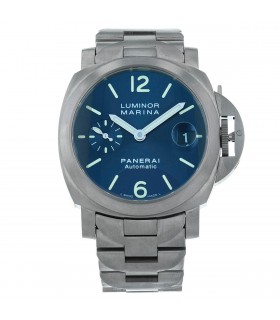 Officine Panerai Luminor Marina titanium watch