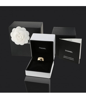 Chanel Coco Crush gold ring