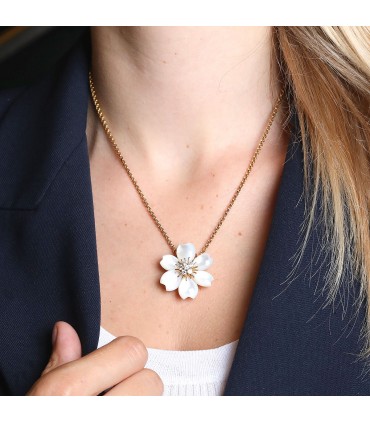 Van Cleef & Arpels Rose de Noël diamonds, mother of pearl and gold brooch pendant