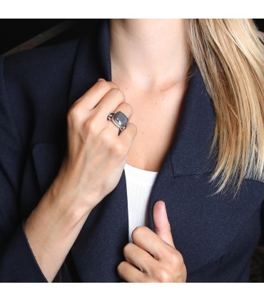 Poiray Indrani diamonds, grey agate and gold ring