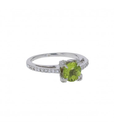 Diamonds, peridot and gold ring