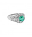 Bague platine, diamants et émeraude