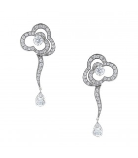 Boucles d’oreilles Chanel Fil de Camélia