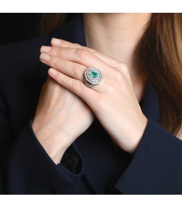 Diamonds, emerald and platinum ring