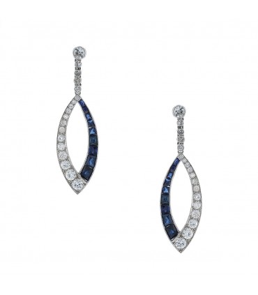 Boucles d’oreilles platine, saphirs et diamants