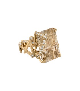 Chanel Cristaux Glacés quartz, diamonds and gold ring