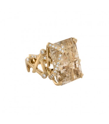 Chanel Cristaux Glacés quartz, diamonds and gold ring