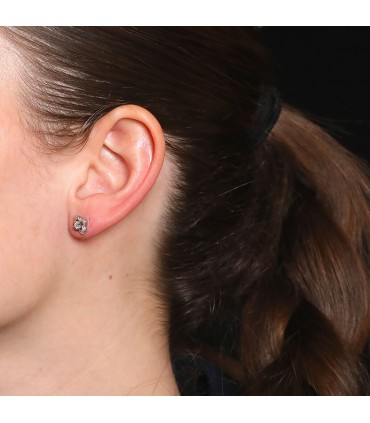 Mauboussin Chance of Love N°1 diamonds and gold earrings