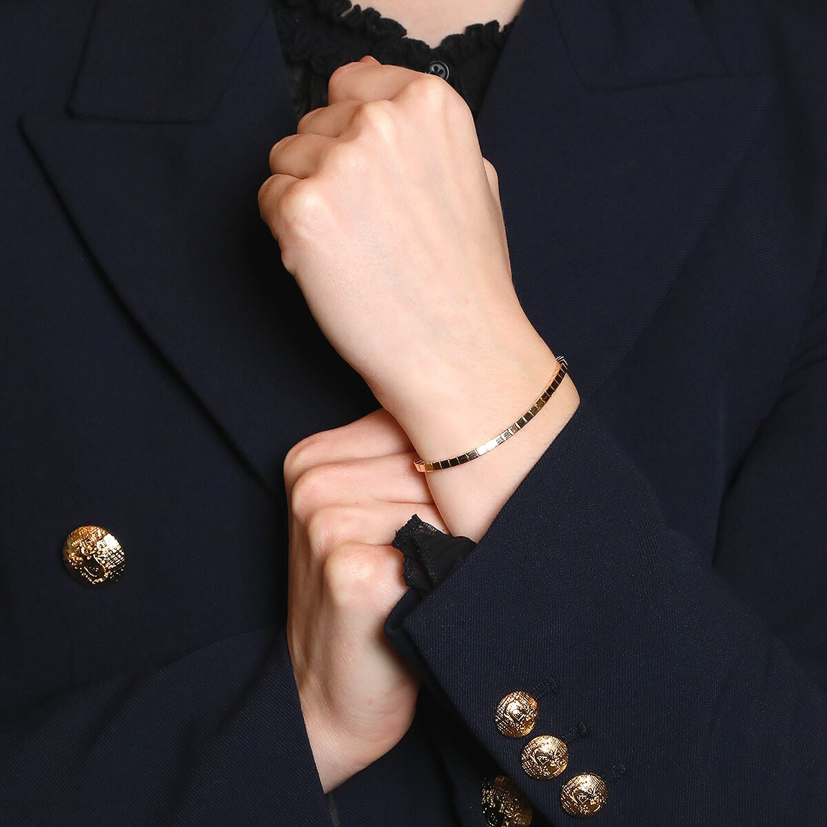 Cartier spartacus best sale bracelet