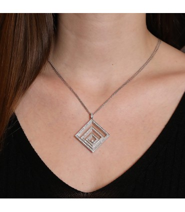 Chopard Happy Spirit diamonds and 18k gold necklace