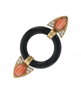 Diamond, coral, onyx and 18k gold brooch