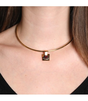 Garnet and gold necklace