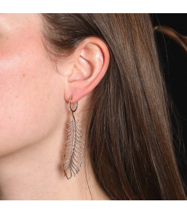 Djula Plume diamonds and gold earrings