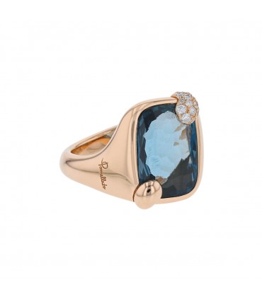 Pomellato Ritratto blue london topaze, diamonds and gold ring