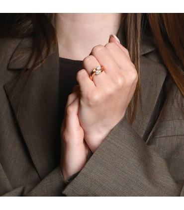 Bague or rose et diamants