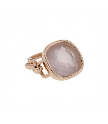 Poiray Indrani pink quartz and gold ring