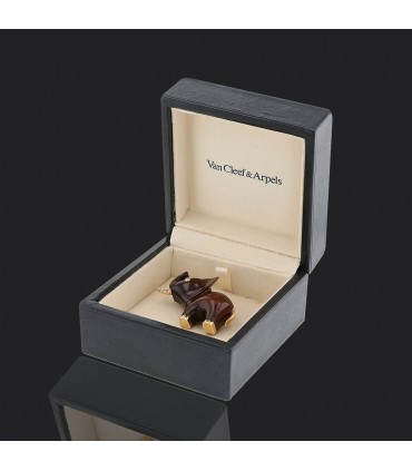 Van Cleef & Arpels diamonds, wood and gold brooch