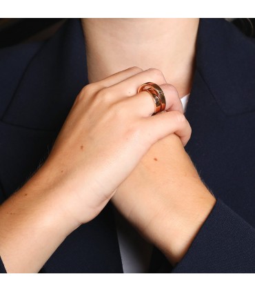 Cartier Nouvelle Vague gold ring