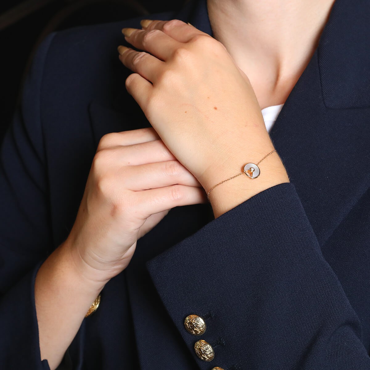 Amulette de cartier bracelet online