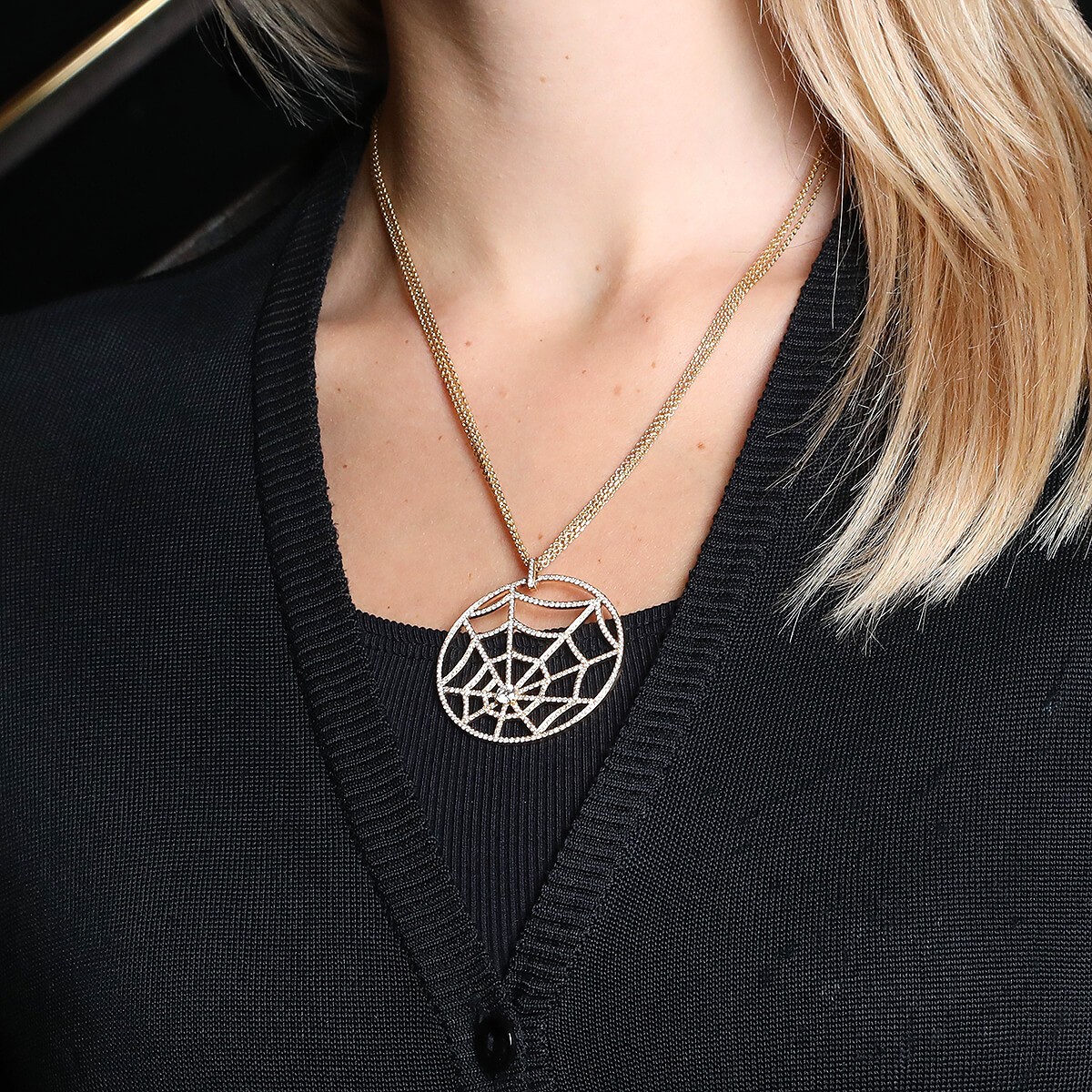 Chaumet flower necklace discount