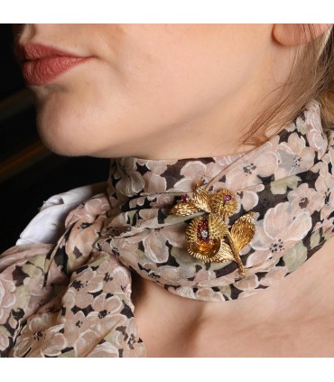 Tiffany & Co. Chestnut rubies, diamond and 18k gold brooch