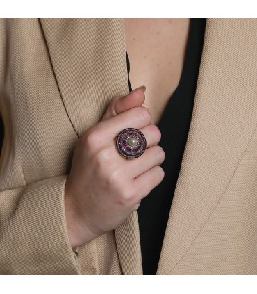 Bague or, argent, rubis, diamants et perle