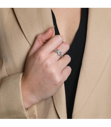 Chaumet Jeux de Liens diamonds and gold ring