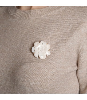 Broche Chanel Camélia