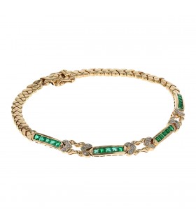 Emeralds, diamonds and gold bracelet