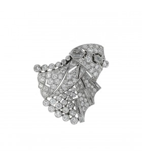 Diamonds, platinum and 18k gold brooch.