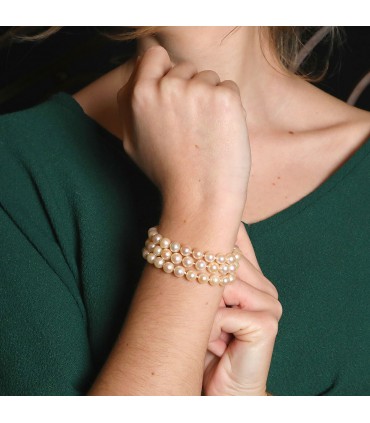 Cultured Pearls and gold bracelet