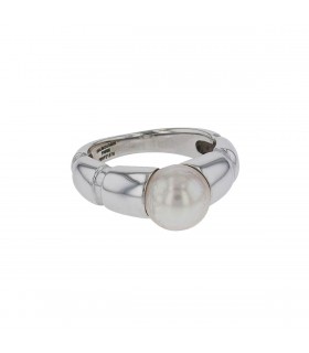 Mauboussin Nadja pearl and gold ring