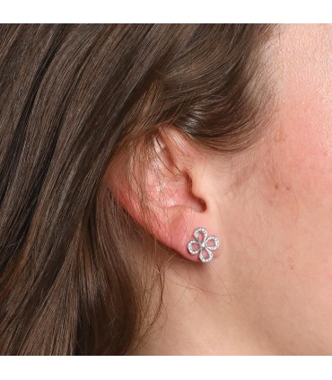 Louis Vuitton Puces Craquantes diamonds and gold earrings