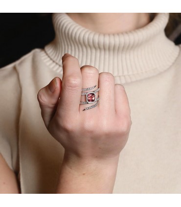 Tourmaline, diamonds and gold ring