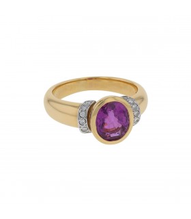 Diamonds, pink sapphire and gold ring