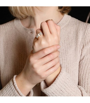 Van Cleef & Arpels diamonds, white coral and gold ring