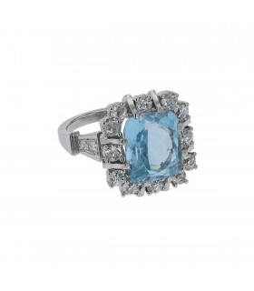 Aquamarine, diamonds and platinum ring