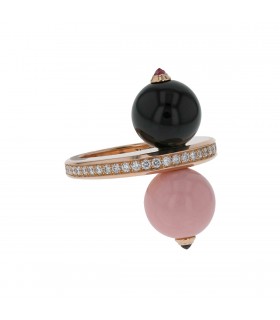 Cartier Evasions coral, onyx, sapphires, diamonds and gold ring