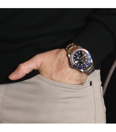Rolex Oyster Perpetual GMT Master II stainless steel watch Circa 1998