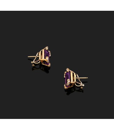 Amethyst, diamonds and gold earrings
