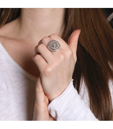 Boucheron Ma Jolie diamonds and 18k gold ring