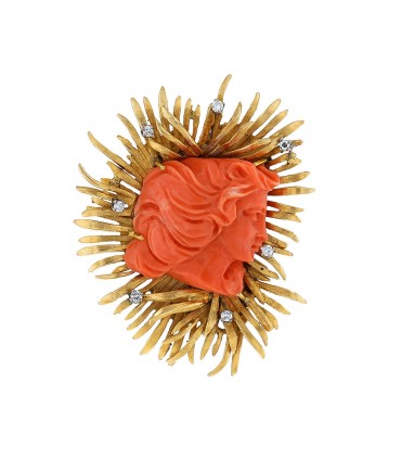 Coral, diamonds and gold brooch