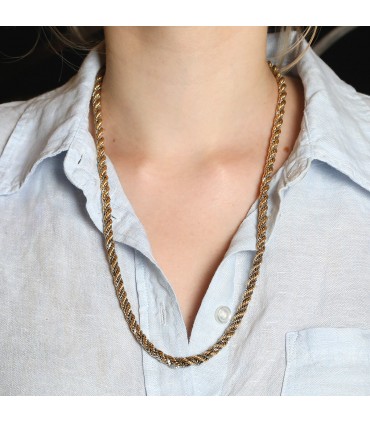 Collier or