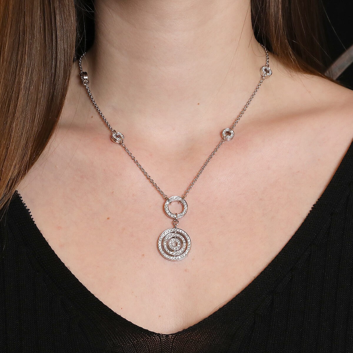 Bulgari Astrale diamonds and gold necklace