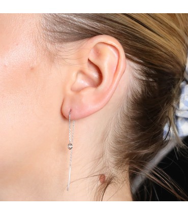 Diamond and gold earring