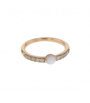 Pomellato M’ama non M’ama milky diamonds, moonstone and gold ring