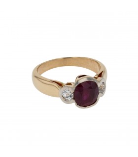 Gold, ruby and diamonds ring