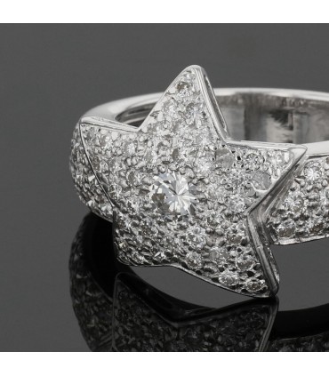 Diamonds and gold ring