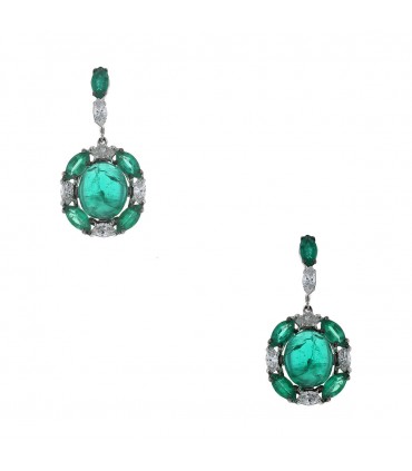 Emeralds, diamonds and gold earrings