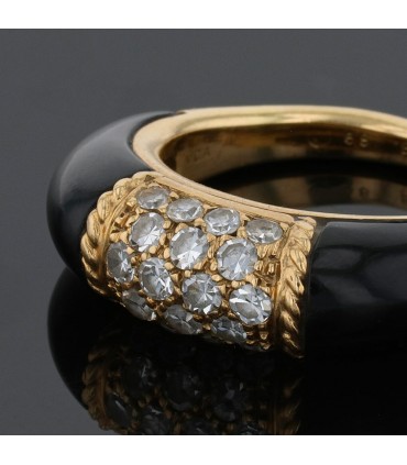 Van Cleef & Arpels Philippine gold, onyx and diamonds ring